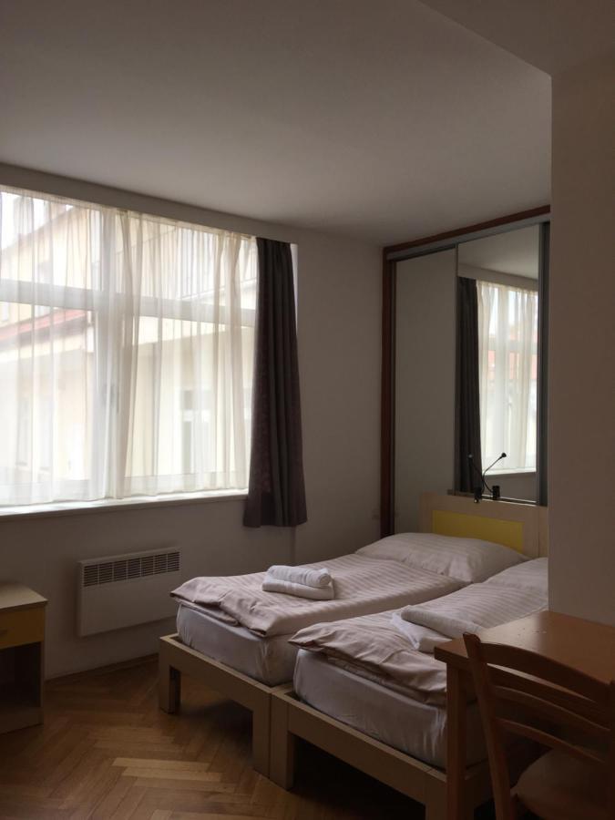 La Familia Aparthotel Praha