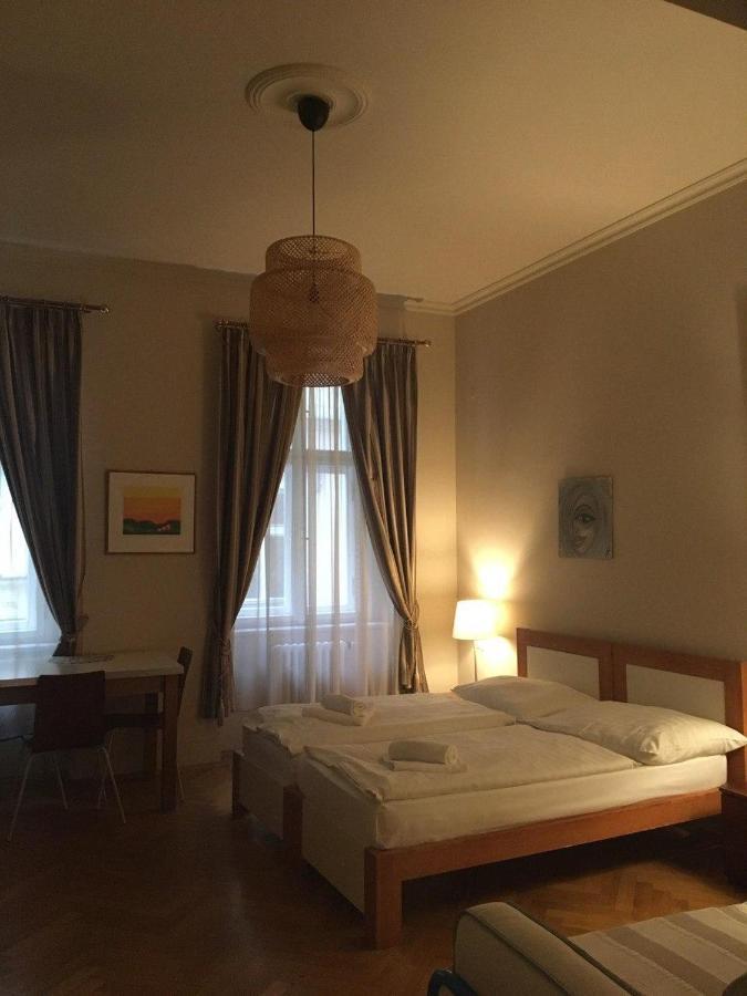 La Familia Aparthotel Praha